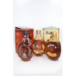 Three bottles of John Haig & Co whiskey, comprising The Original Dimple, 15 year old de luxe Scotch whisky 70cl, 40% Vol and two Dimple, Old Blended Scotch whiskey 20fl oz 70% proof (3)