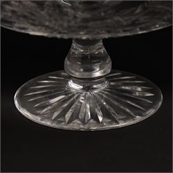 Stuart Crystal Beaconsfield pattern bowl on short pedestal foot  foot, 17cm