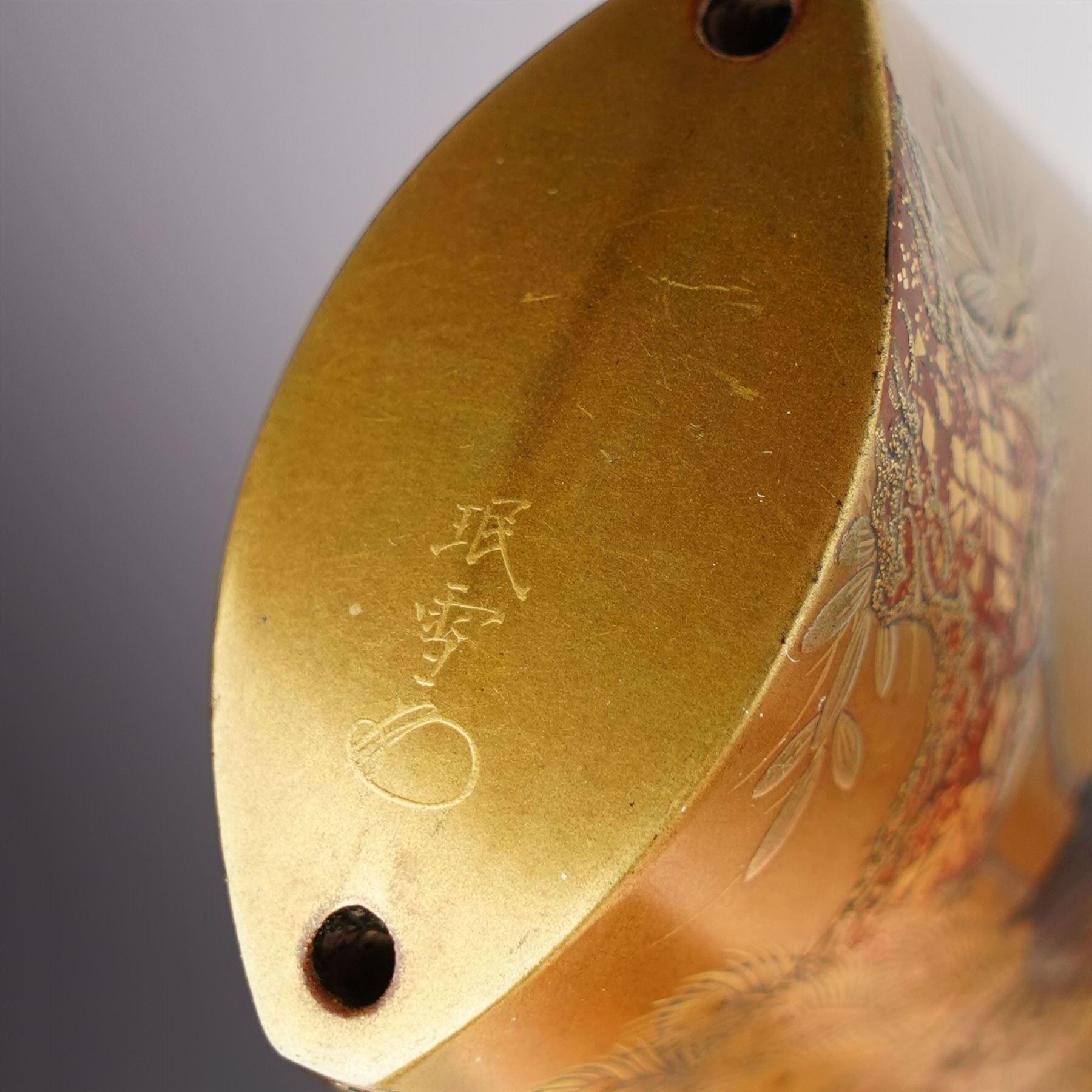 Minsetsusai Kyūho - Fine Japanese Meiji period gold lacquered four-case inro, of rounded rectangular form, the body with maki-e decoration depicting a peacock on a branch, the internal body with nashiji lacquer, artist's two character signature and kakihan to base, H6.5cm
Notes: For the artist, see see E. A. Wrangham, The Index of Inro Artists, Harehope, Northumberland, 1995, p. 158.
An inro would be an essential element of a gentleman's kimono, which typically lacked pockets. The stacked compartments could be used to hold medicine, which was particularly useful for Samurai warriors going into battle. 