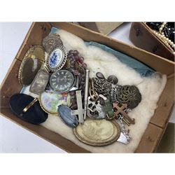 Collection of wristwatches, makers including Lorus, Alba and Citizen, pocket watches, costume jewellery and other collectables