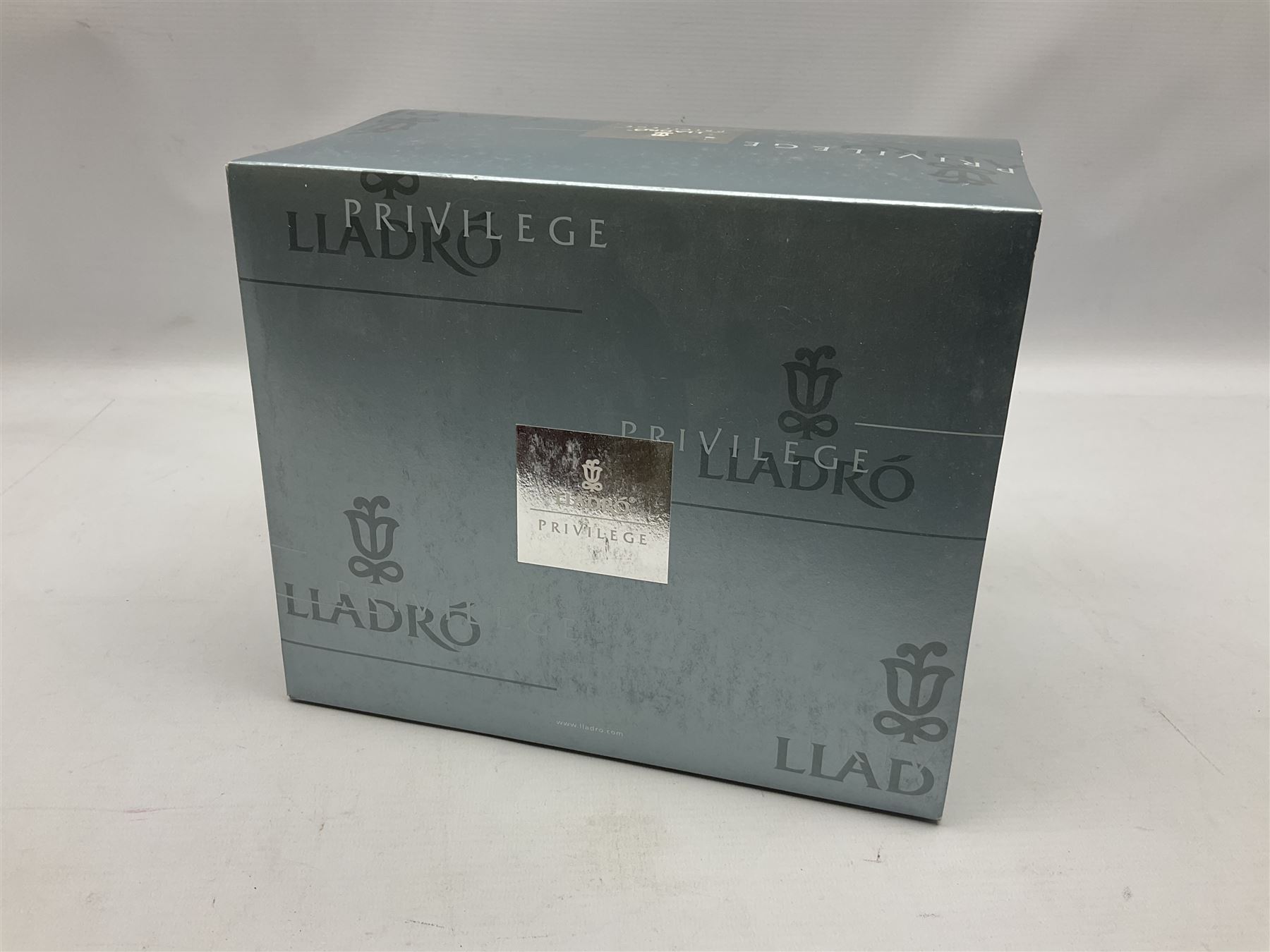 LLADRO 私の夢 (保証書あり) Lladro Privilege figure | Antiques, Collectables, Ceramics & Small