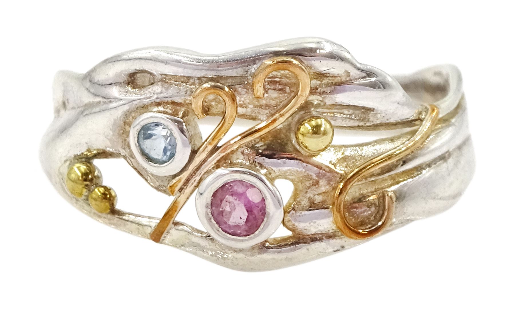 Silver and 14ct gold wire blue and pink topaz ring, stamped 925