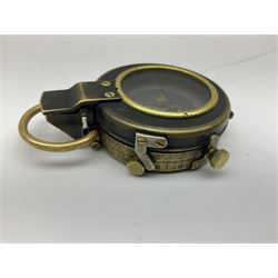 WW1 verner's pattern brass cased marching compass inscribed F-L No.74469 1917; in leather carrying case impressed W. Huddlestone Leatheries Ltd. 1917
