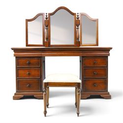 Willis & Gambier - cherrywood dressing table with mirror and stool, three-part mirror on t...