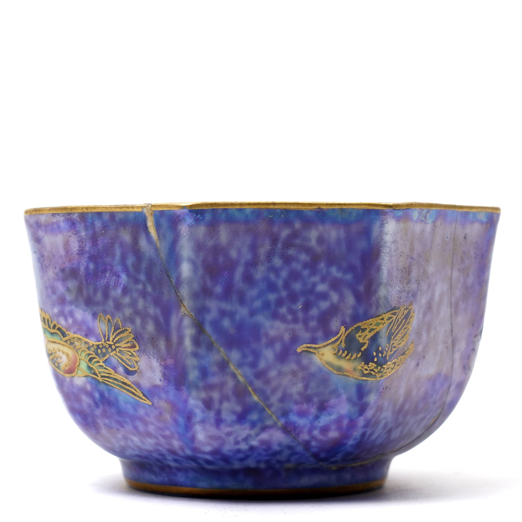 Wedgwood Fairyland lustre bowls, designed by Daisy Makeig-Jones, featuring the Hummingbird and Butterfly patterns, each with gilt stamp and painted pattern numbers Z4832 and Z5294, D10cm and D8.5cm (2)
Notes: please see condition report.