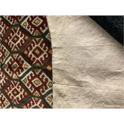Kashmiri hand stitched wool chain beige ground rug