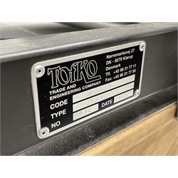 Tofko 'Norup Maxi' etching press, bench and accessories including: etching ink, rollers, varnish, etching ground etc. (bed size approx. 60cm x 41cm)