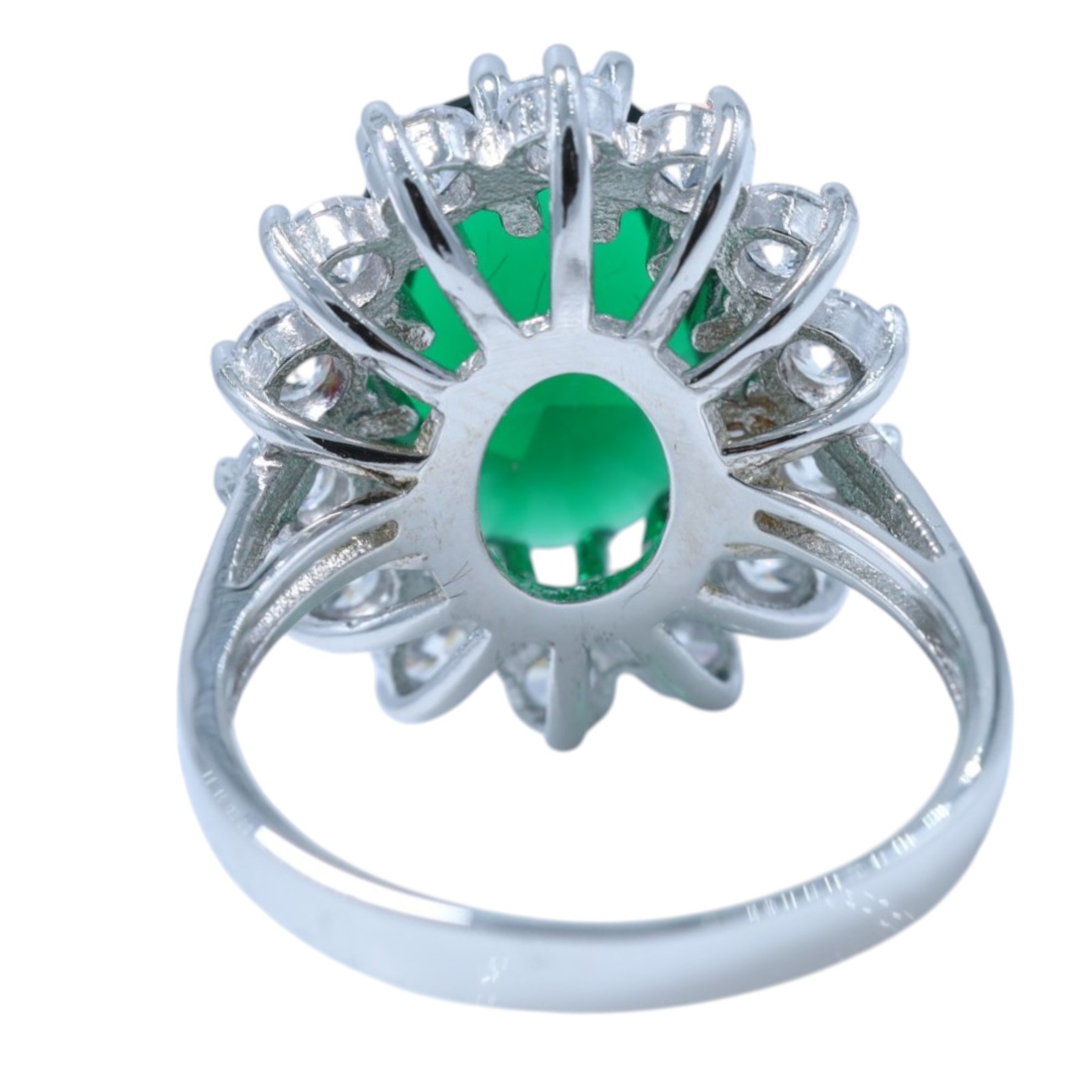 Silver green stone ring, boxed