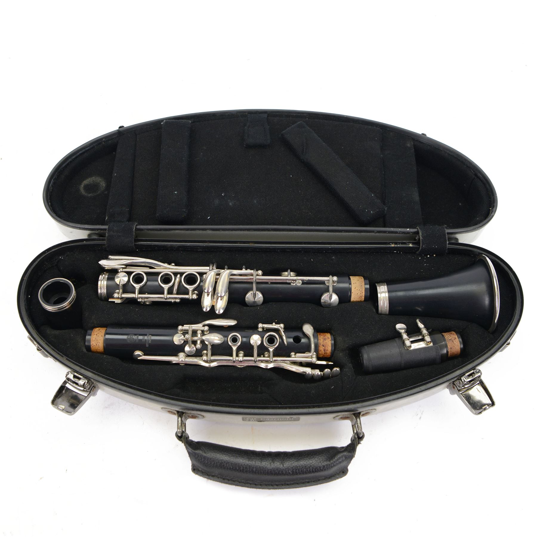 Yamaha 250 Bb clarinet serial no. K80705, with a resin body and chrome keys, in a velvet lined and padded hard case