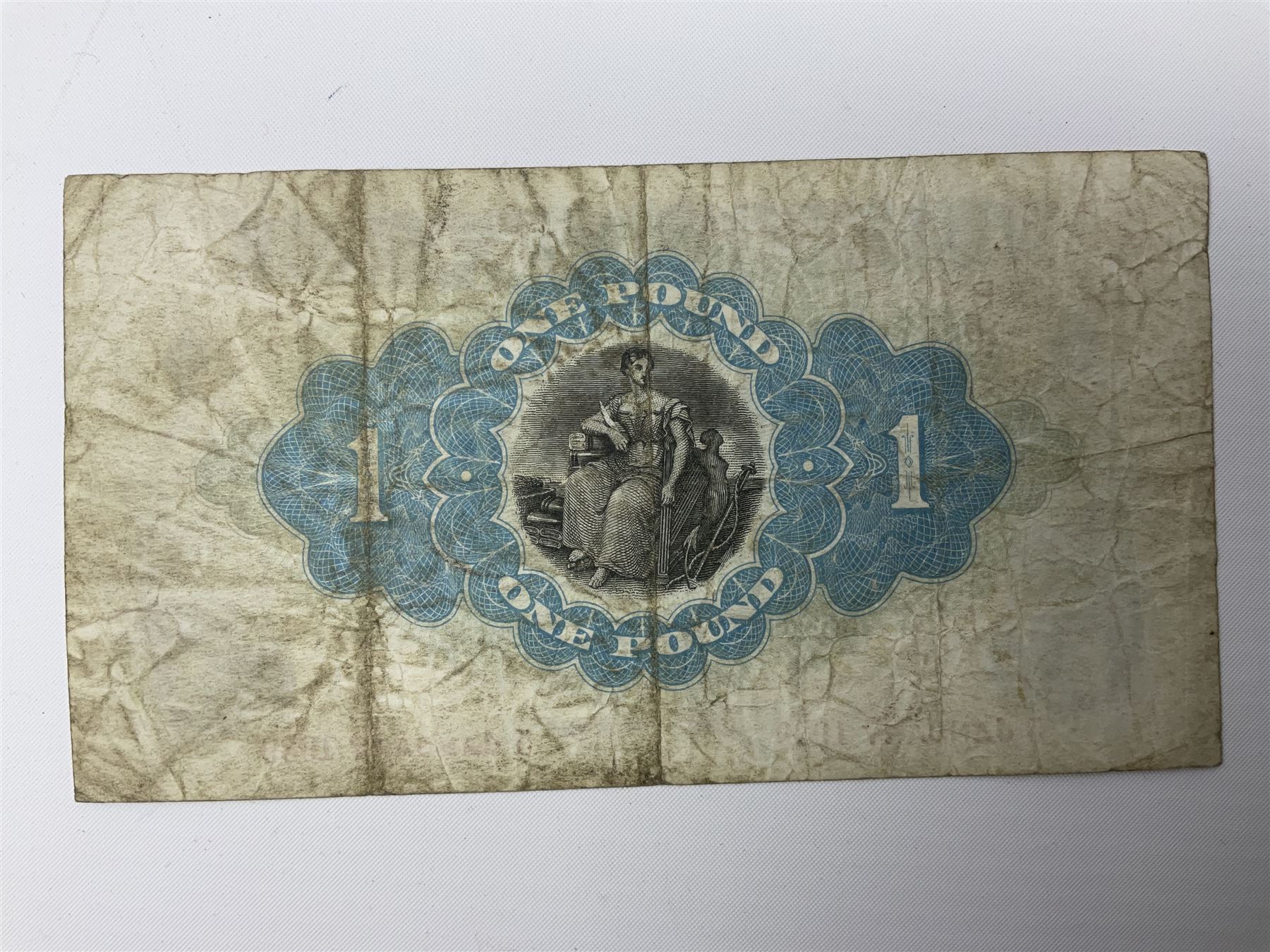 Irish and Scottish banknotes to include Bank of Ireland 5 January 1939 ‘B15’ one pound, two Bank of Scotland 1964 ‘AD07’ and ‘AF05’ one pound notes, one 1966 ‘CQ77’ one pound, and further notes from Clydesdale Bank, National Commercial Bank of Scotland Ltd. etc, housed in plastic sleeves