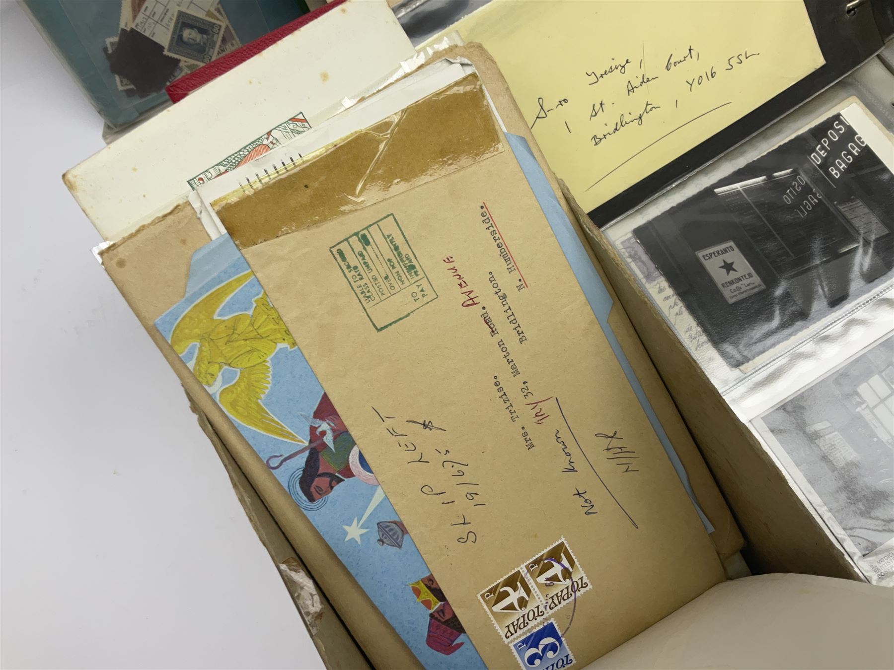 Great British and World stamps, including Queen Elizabeth II issues, first day covers, miniature sheets, Egypt, Finland, France, Greece, Honduras, Hungary, India, Italy, Poland etc, housed in various albums, folders and loose, in one box