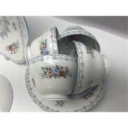 Shelly Crochet pattern tea set, comprising six cups and saucers, six dessert plates and one cake plate
