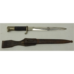  German WWII dress bayonet, KS98, 24.5cm blade stamped Puma Solingen, with black chequer grip, in steel scabbard with leather frog, L40cm   