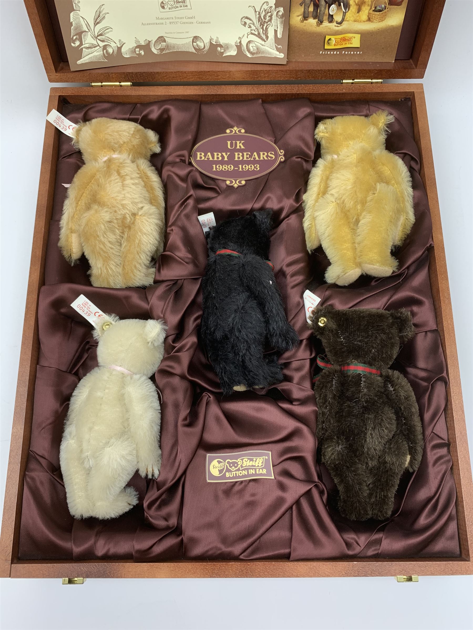 Steiff limited edition British Collector's Baby Bear Set 19891993, No