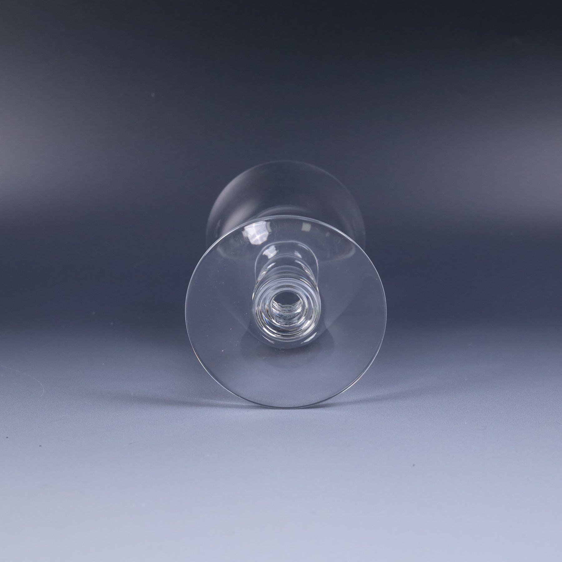 Set of eight Baccarat wine glasses, H18cm