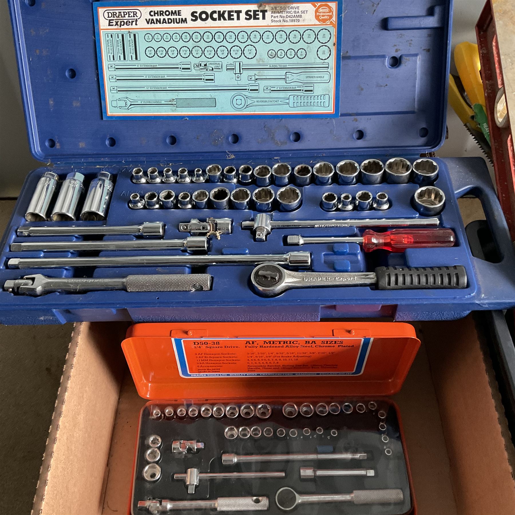 Selection of tools including Stanley tool bag, saws, Drapper socket sets and other - THIS LOT IS TO BE COLLECTED BY APPOINTMENT FROM DUGGLEBY STORAGE, GREAT HILL, EASTFIELD, SCARBOROUGH, YO11 3TX