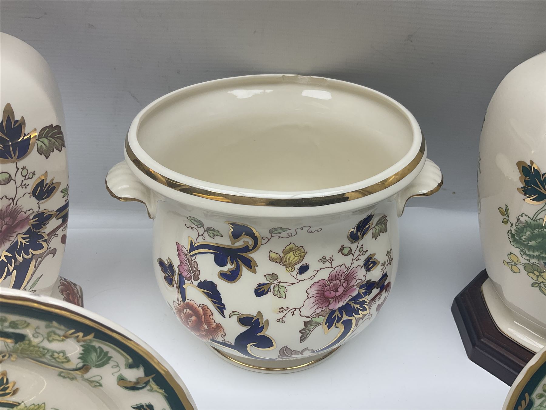 Collection of Masons Mandalay pattern, to include clock, covered vase, jugs, etc, and other Masons Chartreuse pattern items 