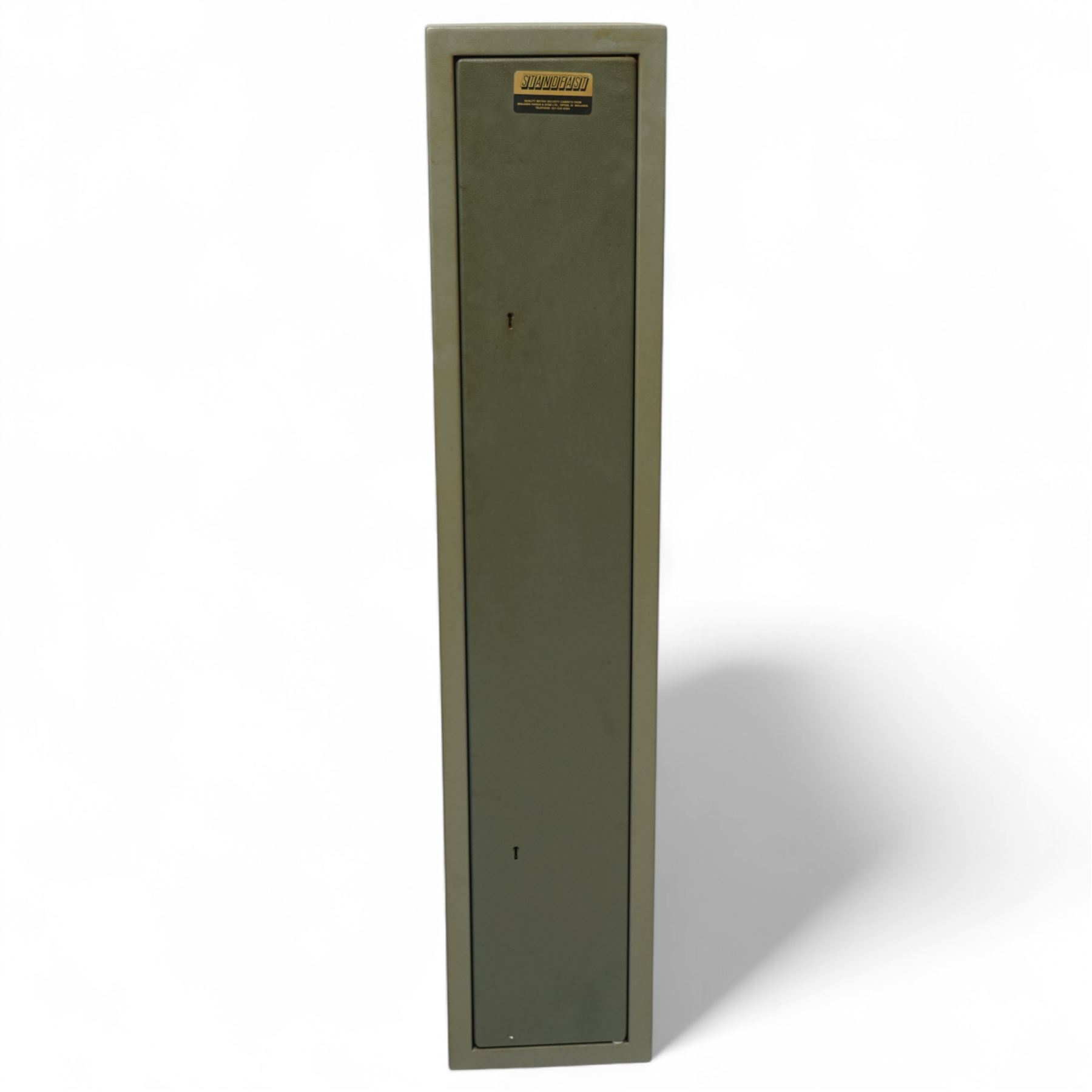 Standfast steel double locking gun cabinet 130cm x 26cm x 26cm