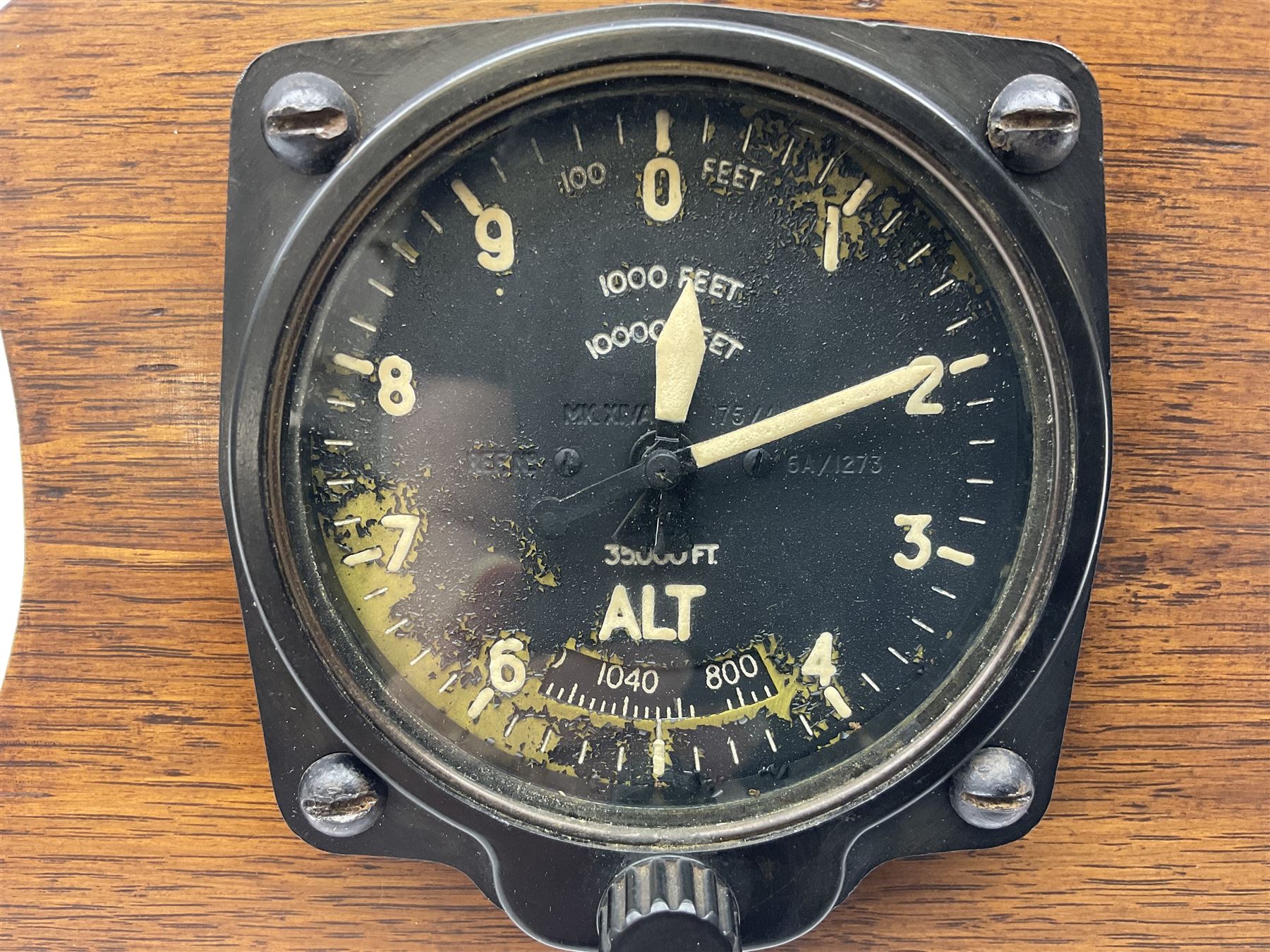 WW2 Spitfire or Lancaster cockpit altimeter Mk.XIVA, stamped 175/41 GA/1273; mounted in oak mantel clock type case L22cm
