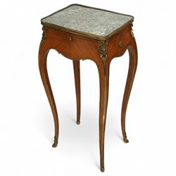 Early 20th century French kingwood and ormolu mounted lamp table, the shaped top inset with green marble above a single locking frieze drawer and pull-out slide, raised on slender cabriole legs with gilt sabots