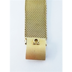  Omega gentleman's 9ct gold automatic bracelet wristwatch calibre 552, No.19603779, Birmingham 1963, boxed  