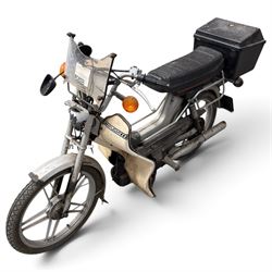 Steyr - Daimler Puch A.G. maxi supreme autolube, moped, 49cc D406 LAT