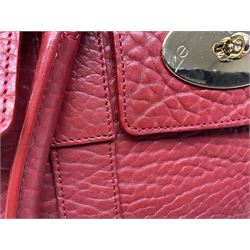 Mulberry Red Leather Bayswater Bag, with gold-tone hardware, red suede interior enclosing one zipped pocket with two open pockets with fob marked 10103206', together with a cream felt bag insert with four open pockets