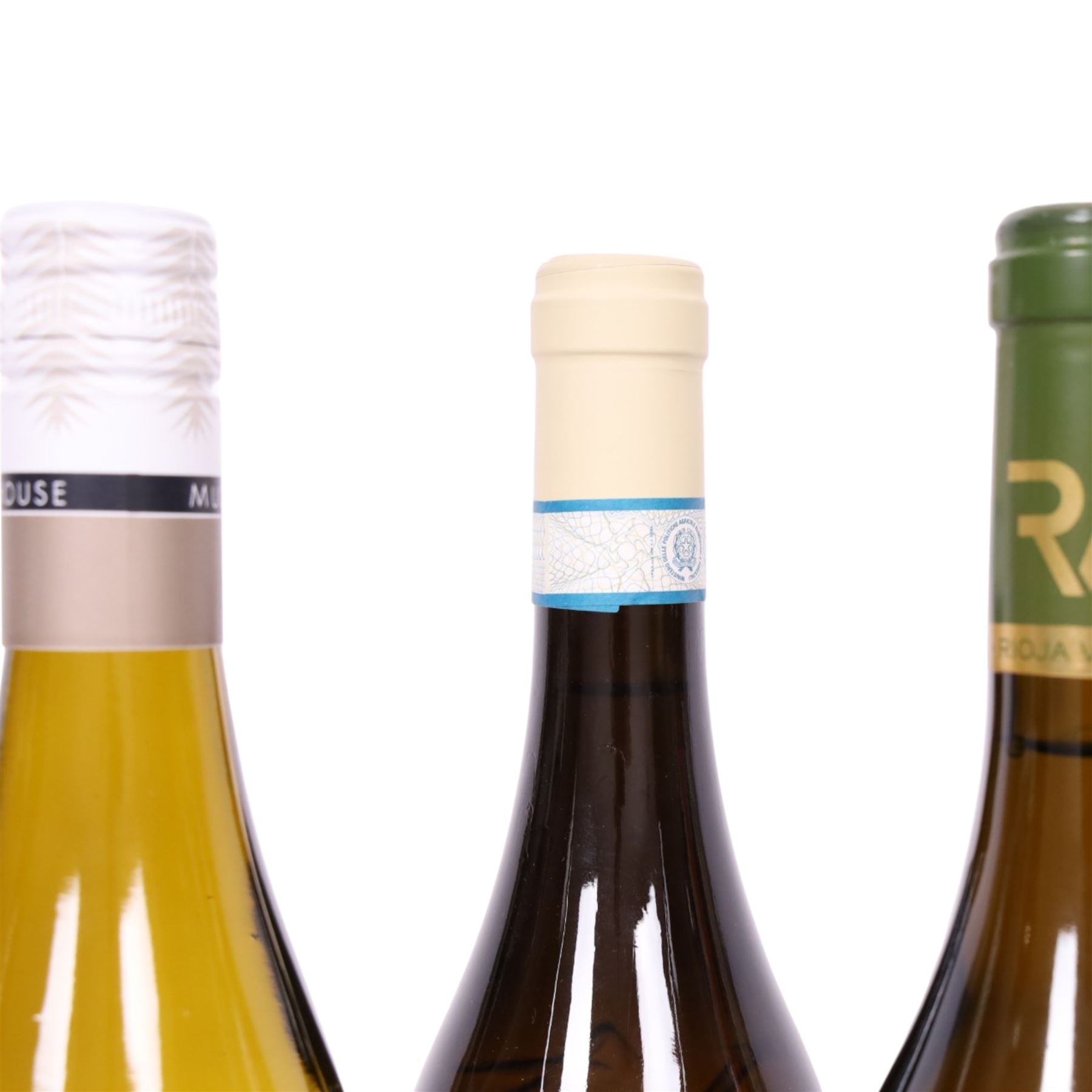 Mixed wine, including Henri Gaillard 2020 Cotes De Provence, Rioja Vega Tempranillo Blanco, Mud House 2023 Sauvignon Blanc etc various contents and proof 