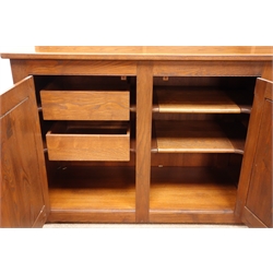  Ercol Provencal dresser with bookcase top in Golden Dawn elm finish, projecting cornice, six adjustable and three fixed shelves above three cupboards fitted interior, plinth base, W161cm, H193cm, D48cm  