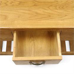 Contemporary golden ash and oak side table, rectangular top fitted with three drawers with swan-neck handles, on square supports united by slatted under-tier