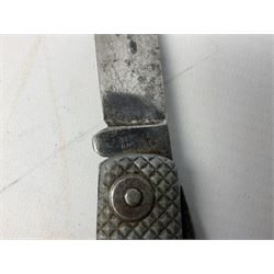 WW2 British army folding jack/clasp knife, the blade marked A.H. Bisby & Co Ltd Sheffield with broad arrow and date 1944, marlin spike and can opener; and British Navy seaman's rope pocket knife, the blade marked Venture H.M. Slater Sheffield (2)