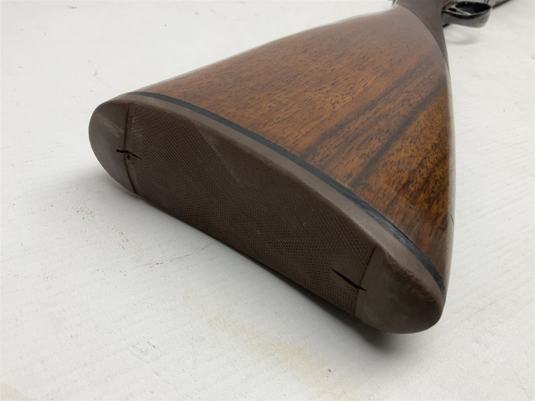 SHOTGUN CERTIFICATE REQUIRED - Italian Beretta S56E 12-bore by 2 3/4