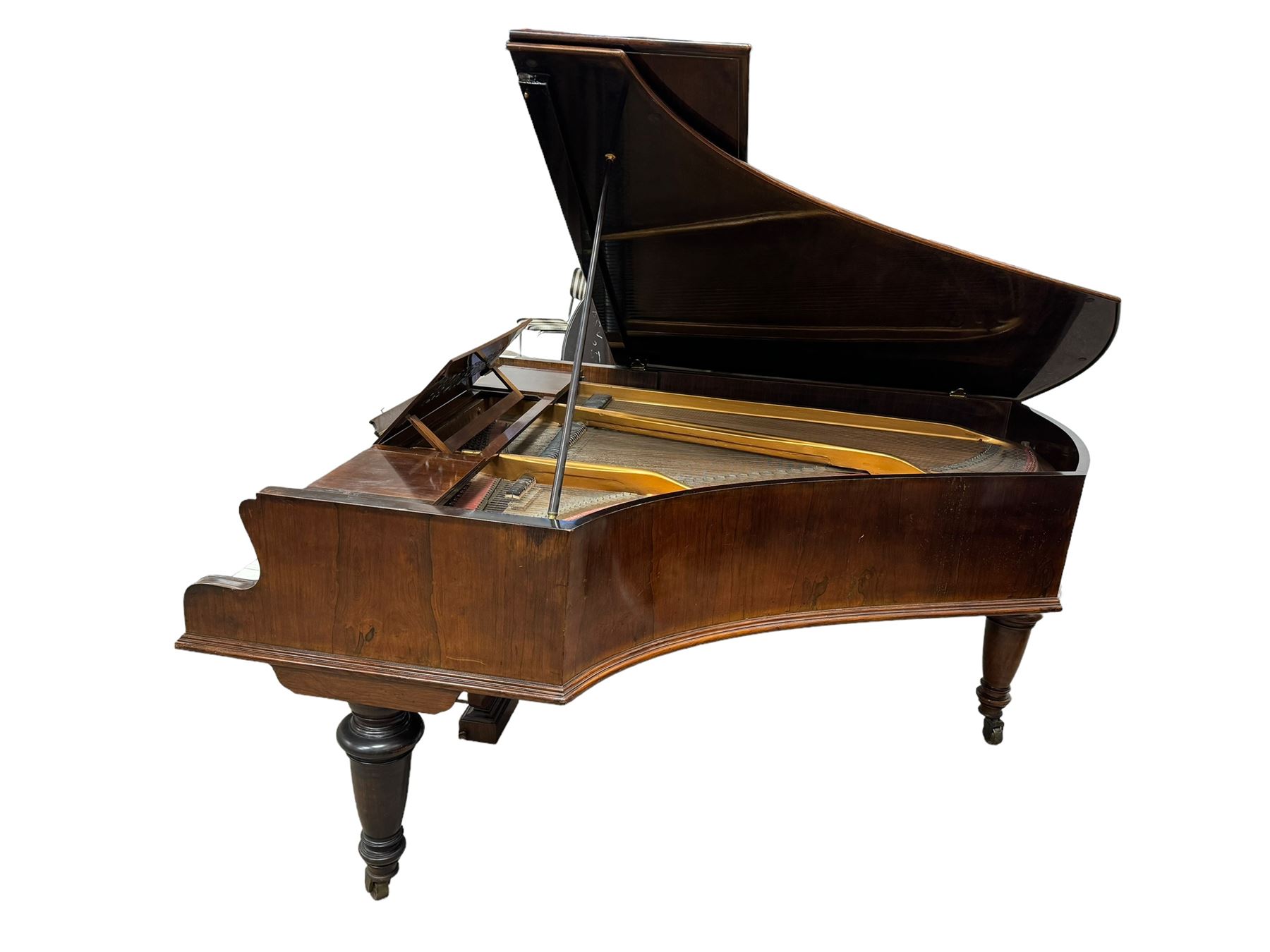 John Broadwood & Sons London - 19th century rosewood grand piano serial  No 47356 (1900-1910) overstrung cast iron frame with 88 notes, 7 octaves, Lyre with sostenuto and una-corda pedals, split-hinged key fall board and fretted music desk, case raised on three taper turned legs with brass castors, original stringing, felt, hammers, dampers and grand roller action.

This item has been registered for sale under Section 10 of the APHA Ivory Act