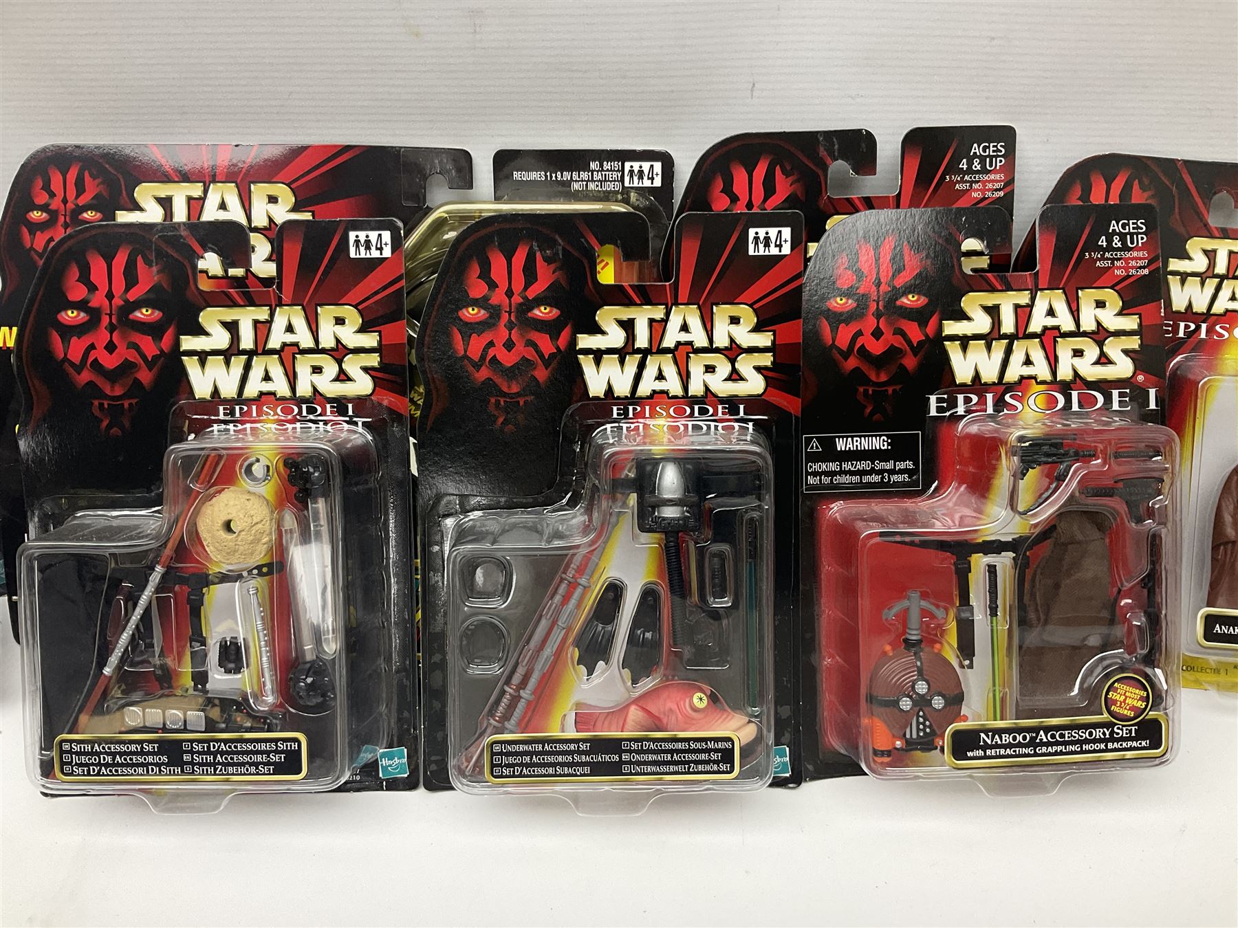 Star Wars - twenty-five 1998/1999 Star Wars Episode One figures and accessory sets by Hasbro in original card backed packaging; both Collection 1 and 2 with Electronic Commtalk reader for each figure's commtalk chip.