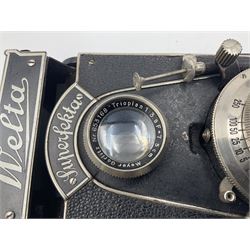 Welta Superfekta Folding twin lens camera, with 'Meyer Gorlitz Trioplan 1;3.8 f=10cm' lens serial no 649219 and 'Meyer Gorlitz Trioplan 1;3.8 f=7.5cm' lens serial no 653168, in fitted case
