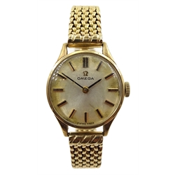  Omega 9ct gold ladies wristwatch, manual wind on 9ct gold bracelet hallmarked  