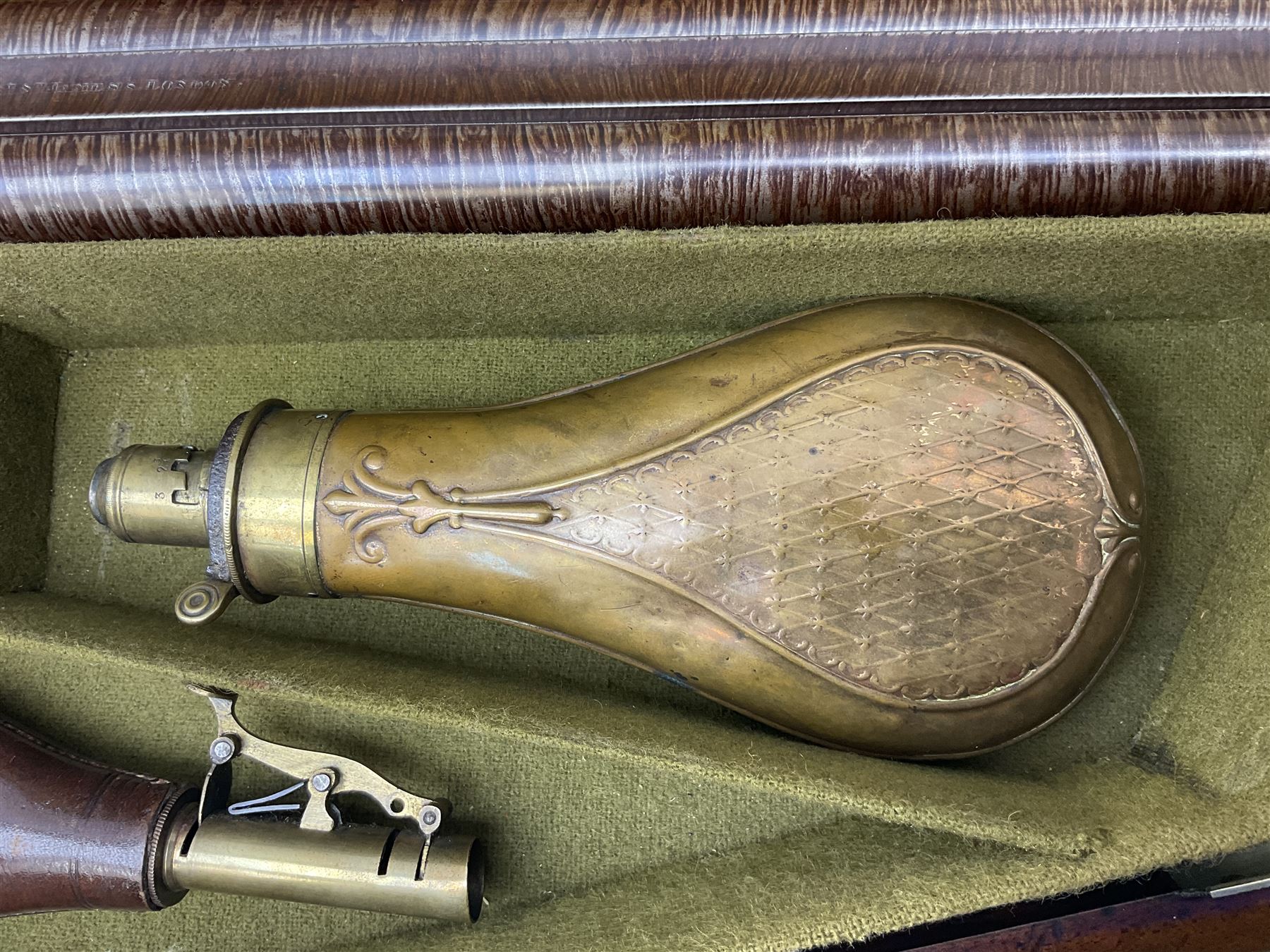 William Ling of London 15-bore double barrel side-by-side percussion shotgun, No.168, the 74cm (29