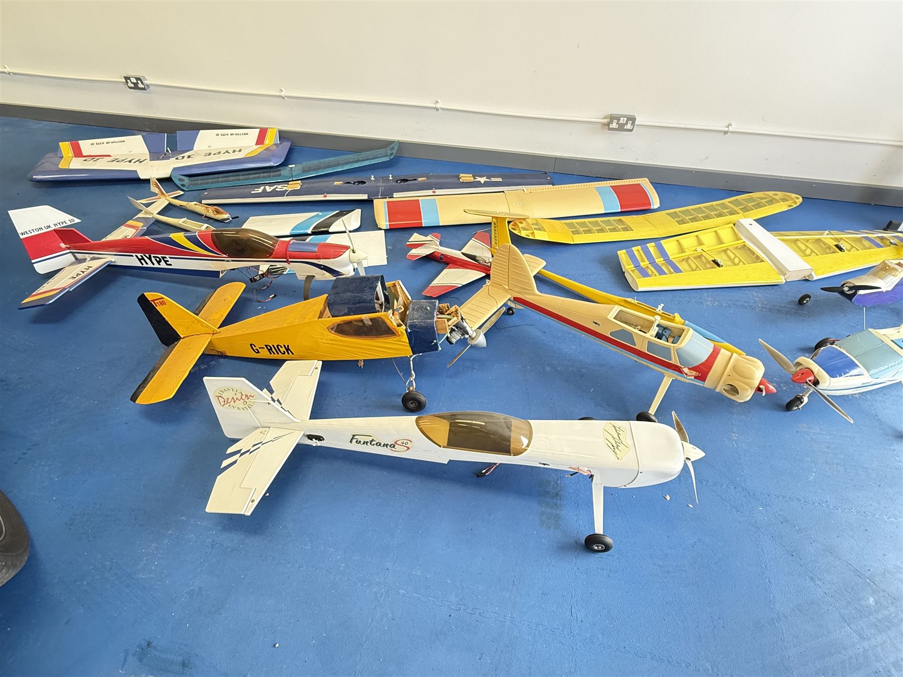Collection RC radio controlled model aeroplane bodies
