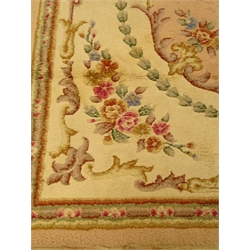  Indian beige ground rug, central floral medallion, 360cm x 263cm  