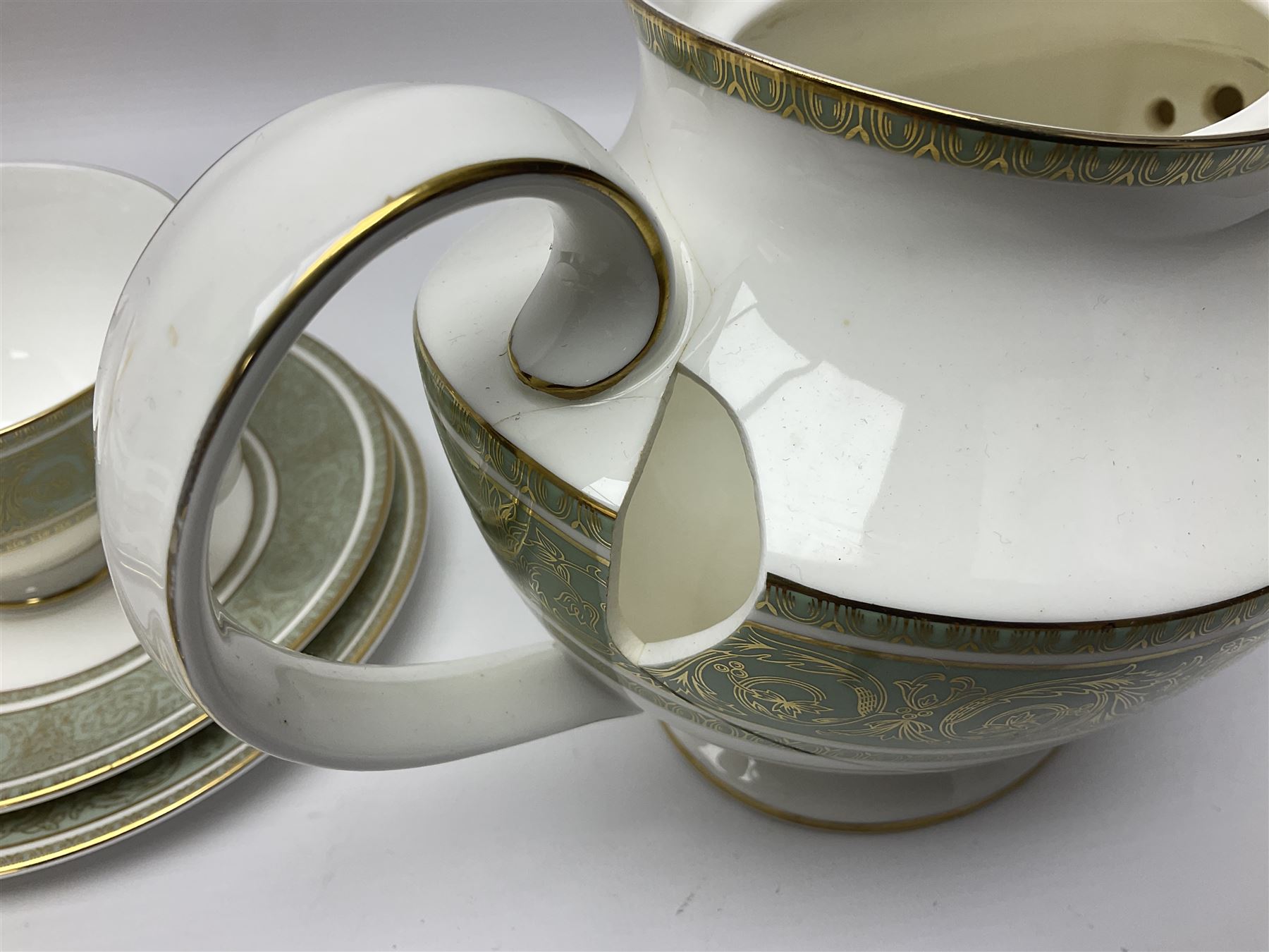Royal Doulton English Renaissance pattern tea service, comprising teapot, milk jug, open sugar bowl, covered sugar bowl, seven cups, eight saucers and eight side plates (27)