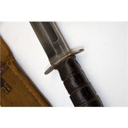 United States Marine Corps USMC KA-BAR Fighting Knife, blade marked CAMILLUS N.Y and USMC, with canvas scabbard, L30cm  