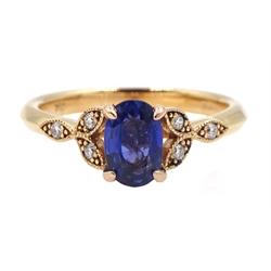 18ct gold oval sapphire ring, with diamond set shoulders, hallmarked, sapphire approx 0.80 carat