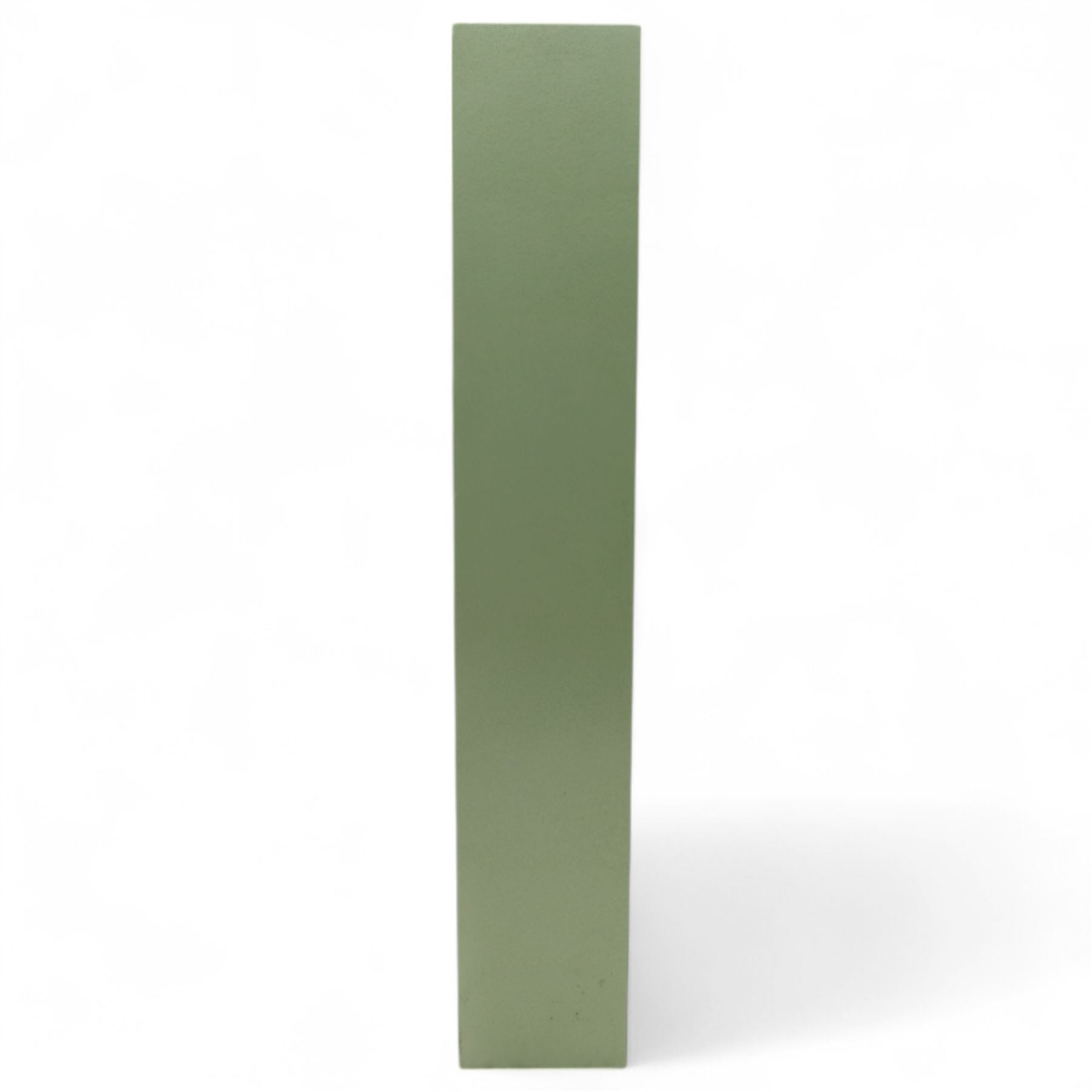 Bailey Structural Ltd green-painted steel gun cabinet, with lockable hinged door, internal shelf and foam rifle rack, complete with key