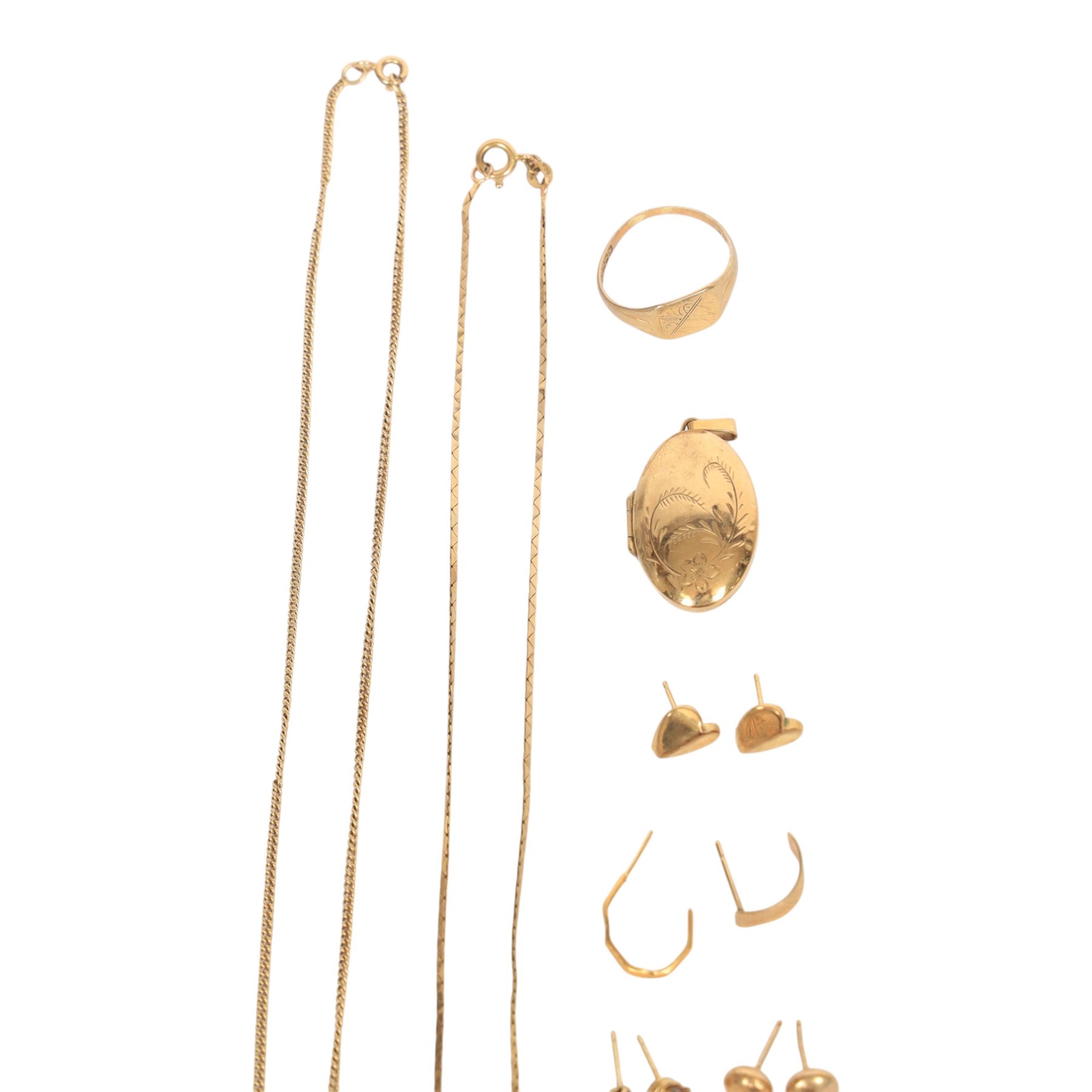 9ct gold jewellery, comprising signet ring, three pairs of stud earrings, single earrings, locket and two chains