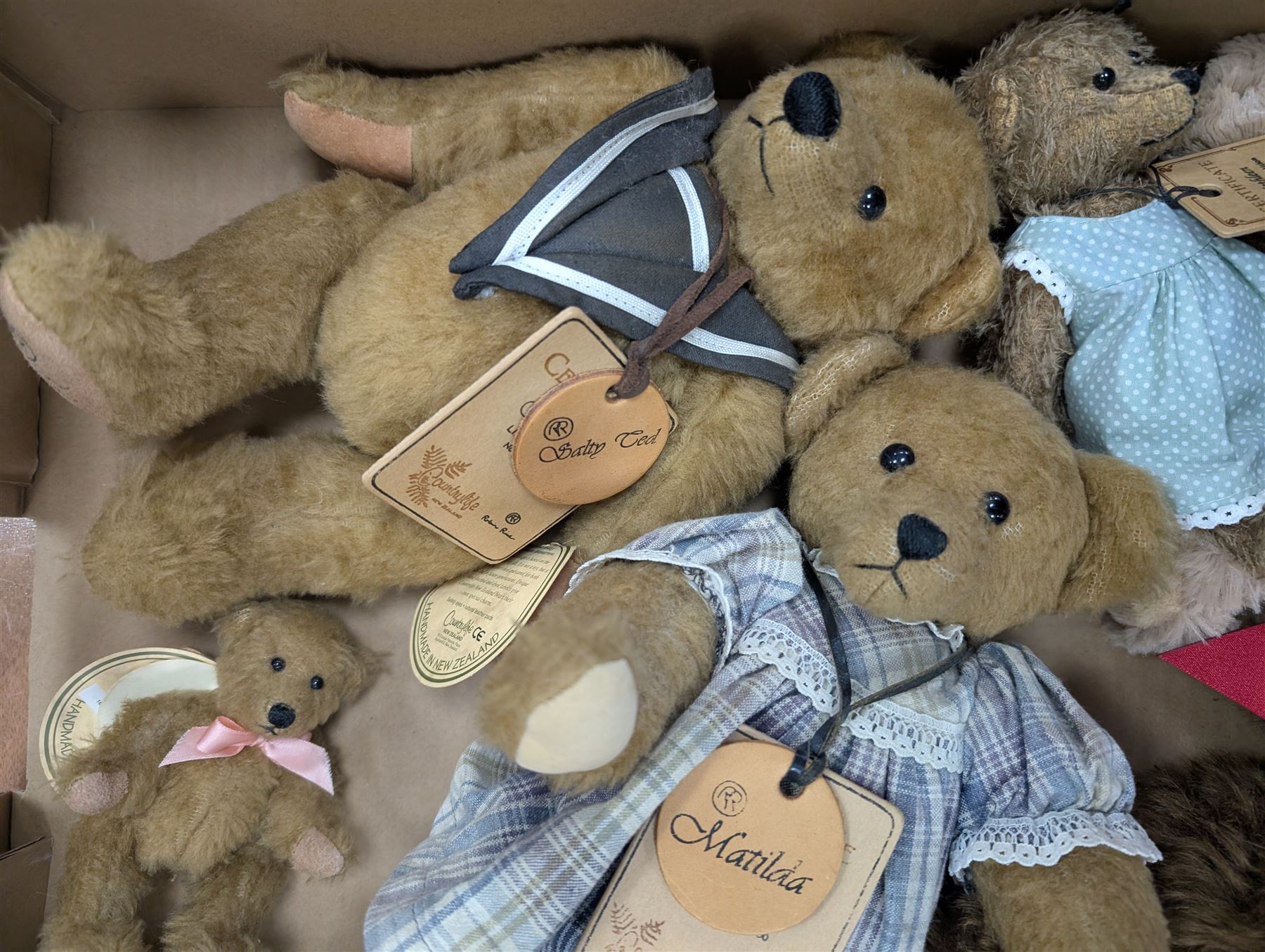 Collection of five Robin Rive limited edition teddy bears