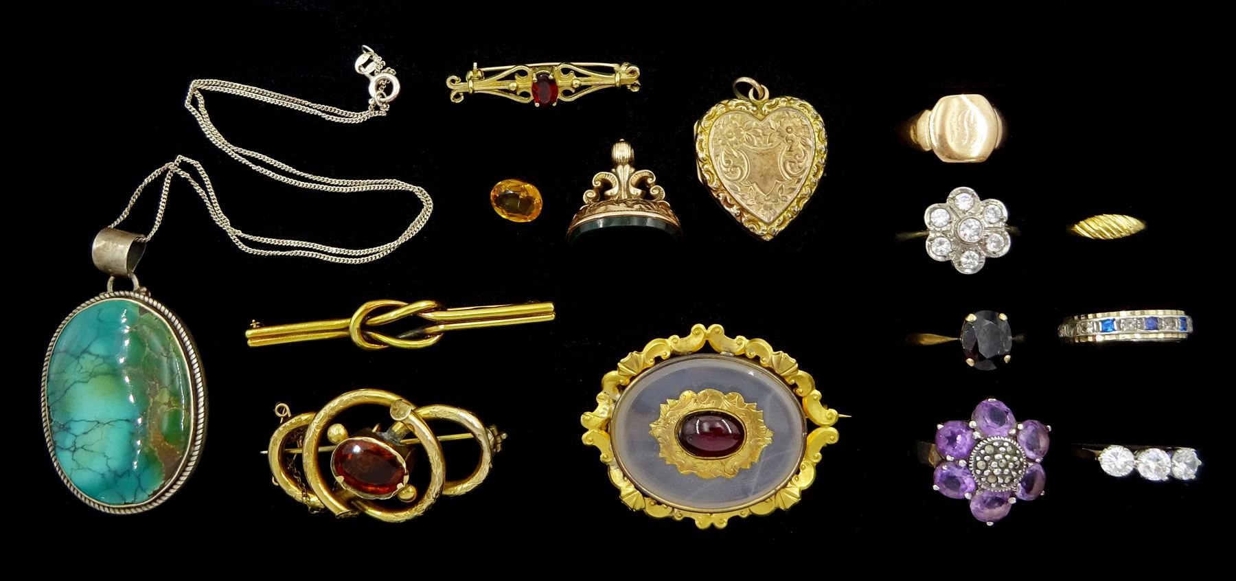 Victorian and later 9ct gold jewellery including rose gold bloodstone fob pendant, knot brooch, two stone set brooches, signet ring, cubic zirconia ring, child's ring and a single stone garnet ring, Victorian gilt garnet brooch and heart pendant, paste stone set eternity ring, stamped 9ct & Sil and other silver jewellery including amethyst and marcasite ring