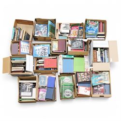 Large collection of mainly art and antiques reference books, and others, various classic c...