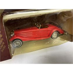 Matchbox - twelve Models of Yesteryear and two Dinky Collection die-cast models; all boxed; and quantity of unboxed Matchbox models 