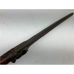Reproduction non-firing Kentucky style flintlock musket musket, the 87.5cm hexagonal barrel with ramrod under, brass and brassed furniture and patch box to walnut stock L131cm overall