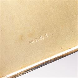 Engine turned silver cigarette case 13cm x 8cm Birmingham 1932 Maker John Rose